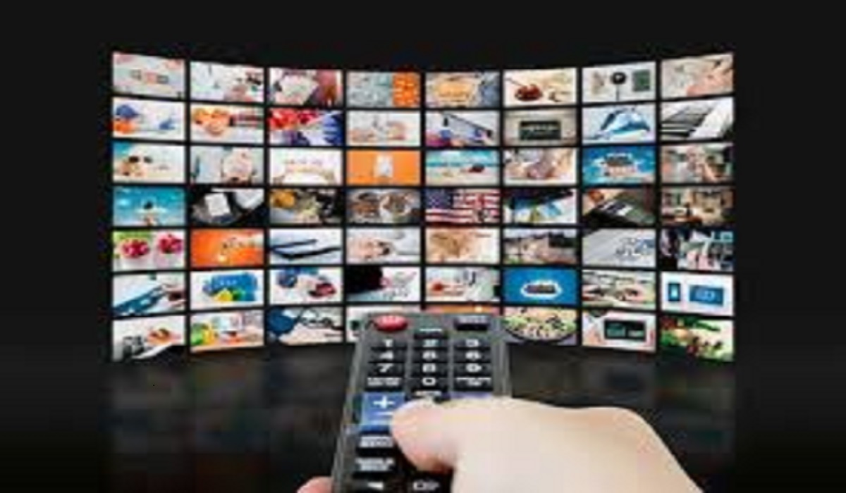 Learn a Language by Watching TV? (With Examples - Latest Guide)
